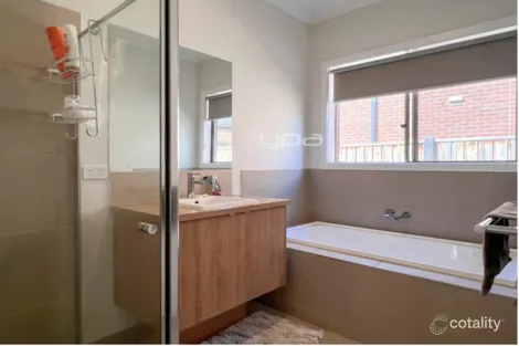 Property photo of 26 Beatrix Street Point Cook VIC 3030