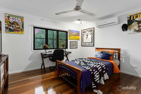 Property photo of 19 Purbeck Place Edge Hill QLD 4870