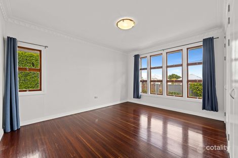 Property photo of 71A Geoffrey Street Mount Lofty QLD 4350