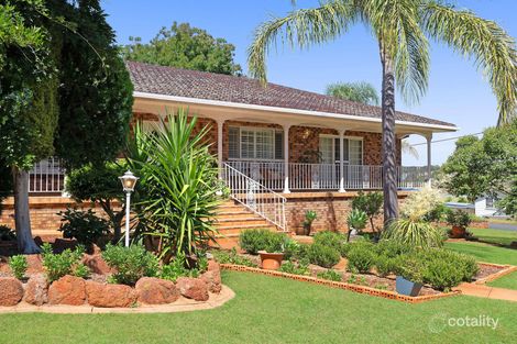 Property photo of 2 Centenary Place Temora NSW 2666