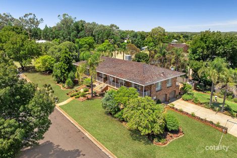 Property photo of 2 Centenary Place Temora NSW 2666