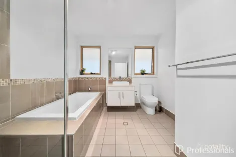 Property photo of 51 Cathedral Avenue Minto NSW 2566