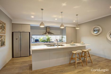 Property photo of 26 Bates Way Warnbro WA 6169