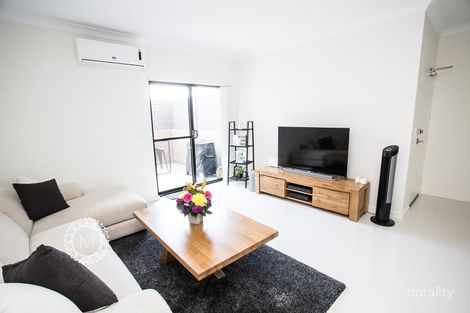 Property photo of 2/2 Glenmore Ridge Drive Glenmore Park NSW 2745