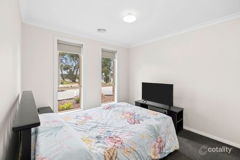 Property photo of 9 Kirby Avenue Canadian VIC 3350