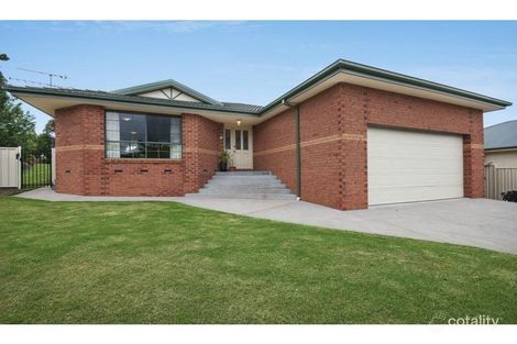 4 Chelsea Pl, Hamilton, VIC 3300