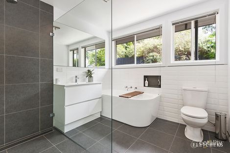Property photo of 99 Exeter Road Croydon North VIC 3136