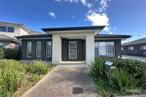 105 Moondarra Dr, Berwick, VIC 3806