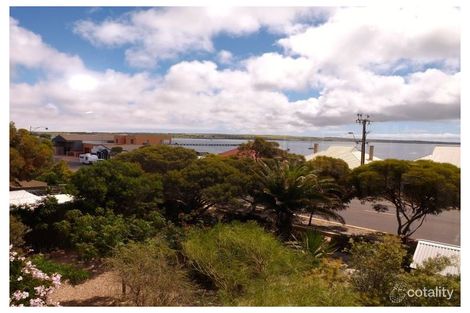 Property photo of 1 Howard Street Streaky Bay SA 5680