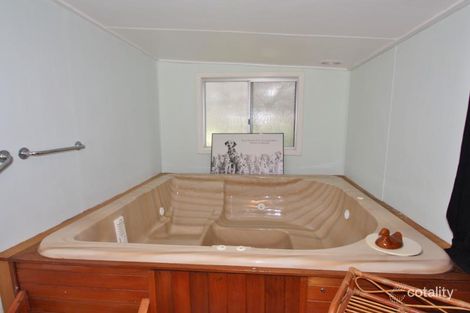 Property photo of 53 Moore River Drive Guilderton WA 6041