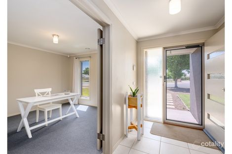 Property photo of 82 Poplar Avenue Shepparton VIC 3630