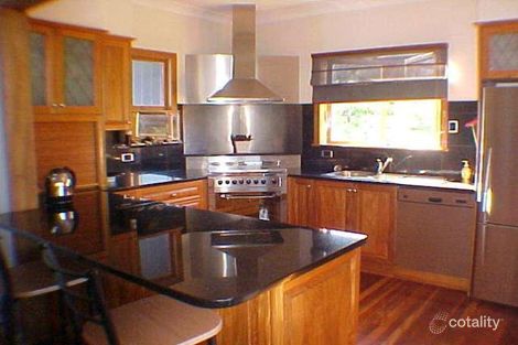 Property photo of 28 Bowd Parade Wavell Heights QLD 4012
