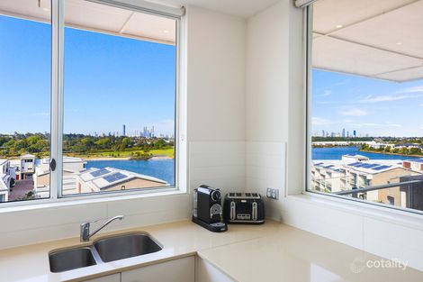 Property photo of 4039/3027 The Boulevarde Carrara QLD 4211