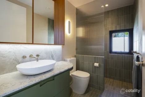 Property photo of 48 Derwent Street Lyons ACT 2606