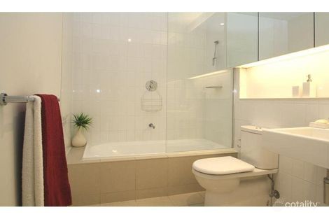 Property photo of 303/399 Bourke Street Melbourne VIC 3000