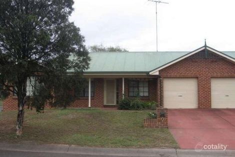 Property photo of 2 Ilma Close McGraths Hill NSW 2756