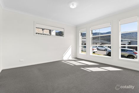 Property photo of 33 Osage Street Horsley NSW 2530