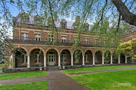 16a/300 Gillies St N, Wendouree, VIC 3355