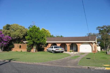 7 Banksia Pde, Tuncurry, NSW 2428