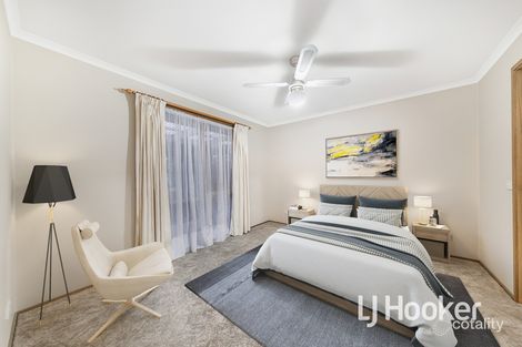 Property photo of 3 Cyprus Place Pakenham VIC 3810