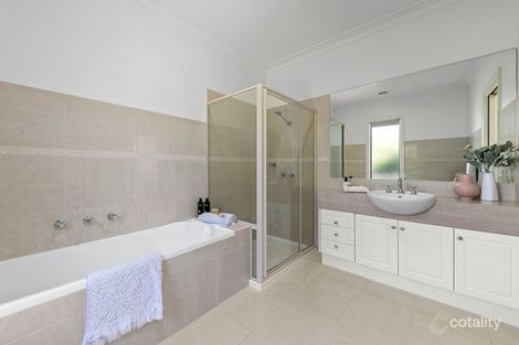 Property photo of 2/239 Pascoe Vale Road Essendon VIC 3040