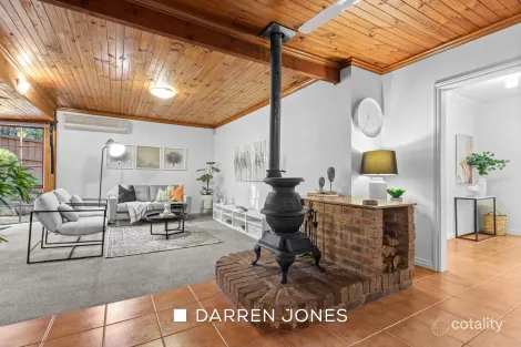 Property photo of 30 Andrews Street Eltham VIC 3095