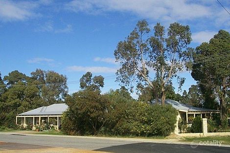 1 Settler Pl, Greenmount, WA 6056