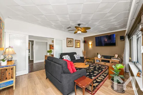 Property photo of 7 Shepherd Street Beaconsfield WA 6162