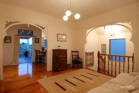Property photo of 15 Arthur Terrace Red Hill QLD 4059