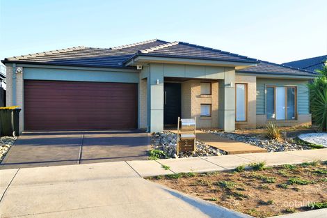 Property photo of 2 Crepe Myrtle Close Harkness VIC 3337