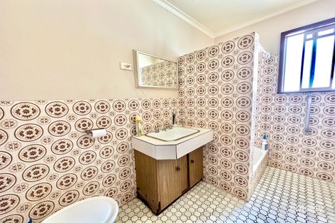 Property photo of 2/464 Waradgery Place Hay NSW 2711