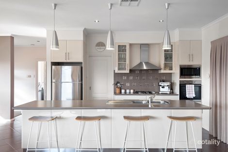 Property photo of 1 Aquarius Court Mount Gambier SA 5290