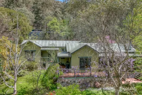 74 Growlers Creek Rd, Wandiligong, VIC 3744