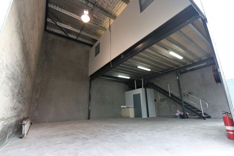 75 Corish Cir, Banksmeadow, NSW 2019