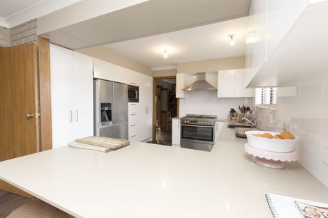 Property photo of 18 Karthena Crescent Hawks Nest NSW 2324