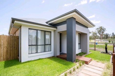 14 Brooking Rise, Ripley, QLD 4306