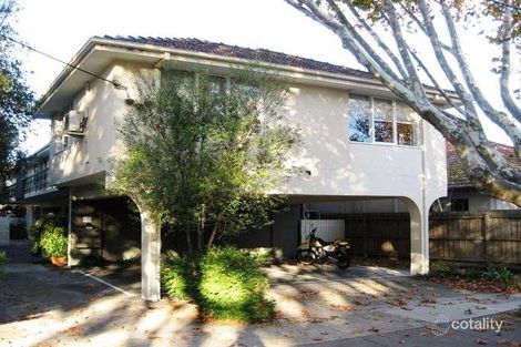 8/9 Foam St, Elwood, VIC 3184