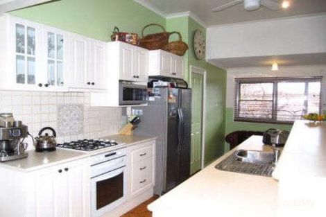 Property photo of 37 Bywong Street Sutton NSW 2620