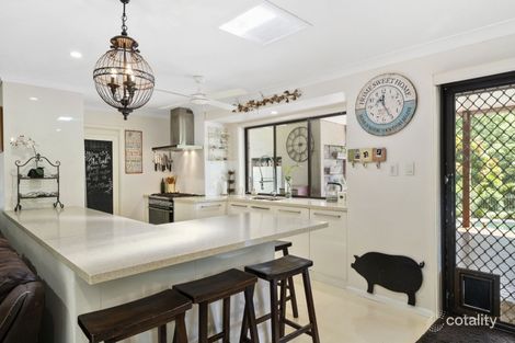 Property photo of 9 Garrawin Court Clear Mountain QLD 4500