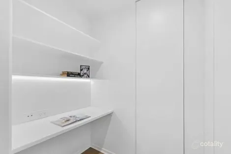 Property photo of 1004/123 Cavendish Road Coorparoo QLD 4151