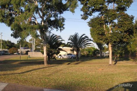 1-3 Bowling Green St, Brandon, QLD 4808