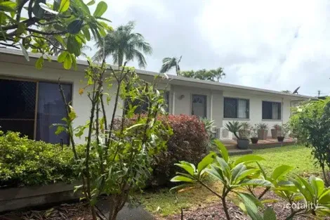 27 Melaleuca St, Slade Point, QLD 4740