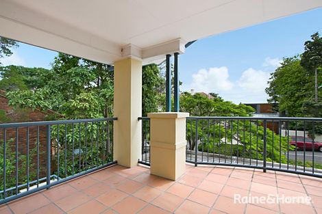 Property photo of 7/9 Jerdanefield Road St Lucia QLD 4067