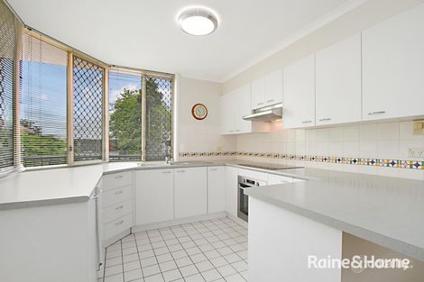 Property photo of 7/9 Jerdanefield Road St Lucia QLD 4067