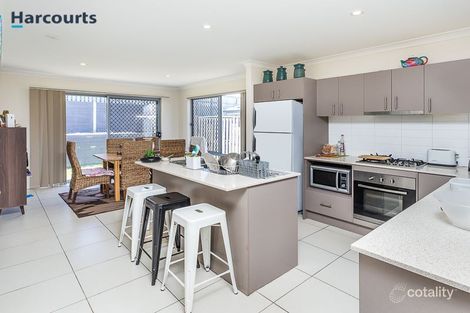 Property photo of 21 Bowerbird Crescent Dakabin QLD 4503