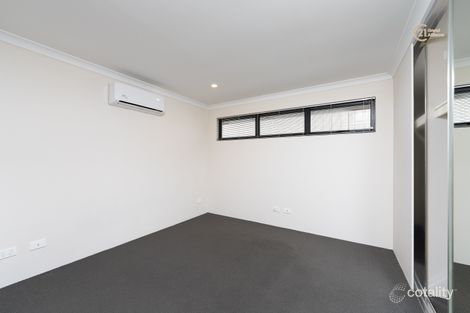 30 Beroona Way, Cockburn Central, WA 6164