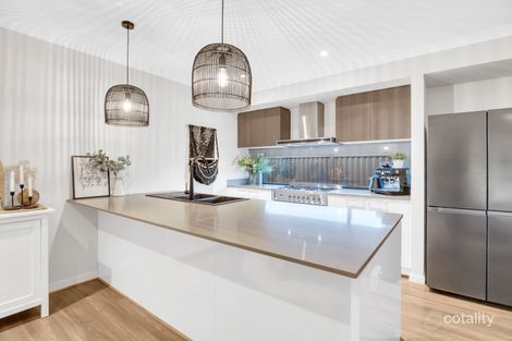 Property photo of 34 Featherwood Crescent Craigieburn VIC 3064