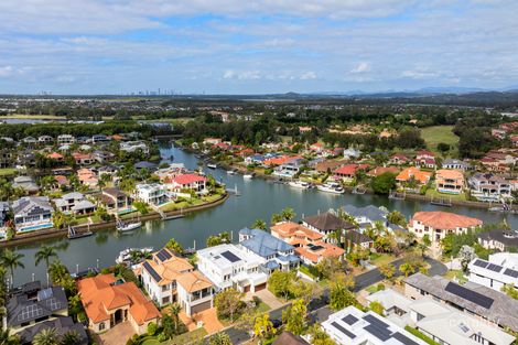 Property photo of 2328 Cressbrook Drive Hope Island QLD 4212