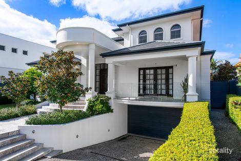 Property photo of 2328 Cressbrook Drive Hope Island QLD 4212