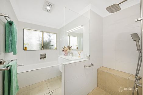 Property photo of 2 Magee Court Kepnock QLD 4670